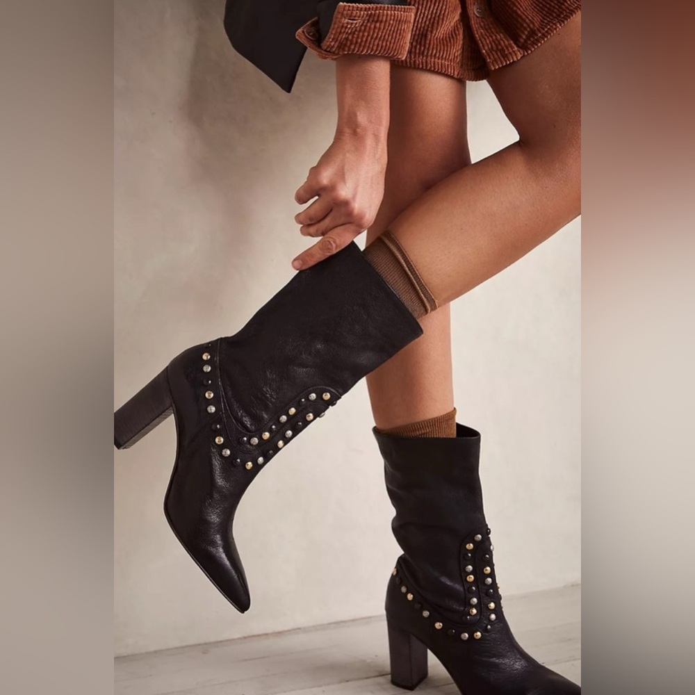 Free People Studded Dakota Heel Leather Boots Black Size 41 New - Picture 2 of 10